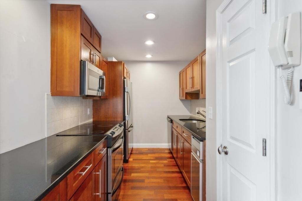 2 bed, 1 bath apartment for rent at 841 Parker St Unit 205, Mission Hill — photo 7 of 27
