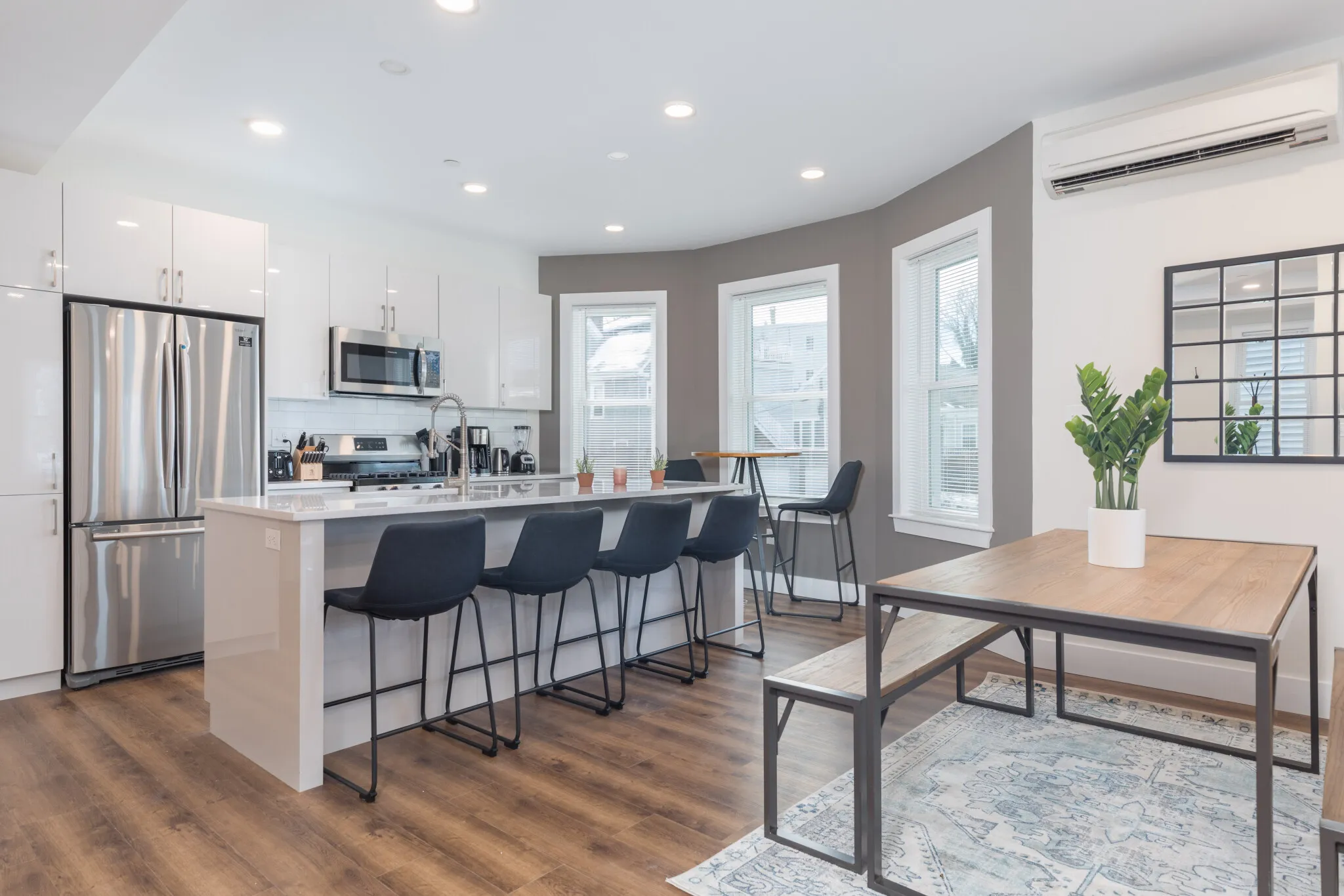 5 bed, 4+ bath apartment for rent at 843 Columbia Rd Unit 1, Dorchester — photo 16 of 33