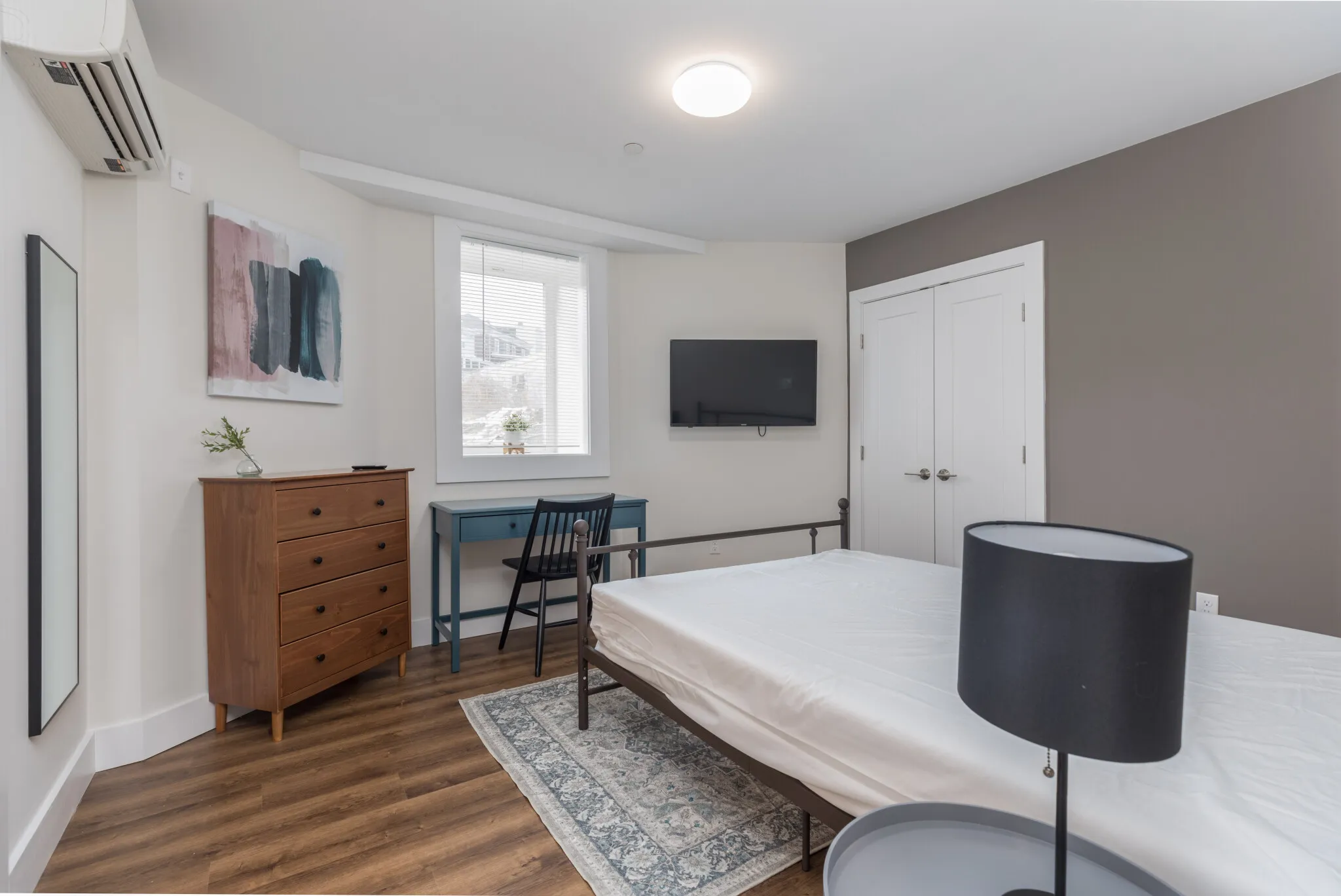 5 bed, 4+ bath apartment for rent at 843 Columbia Rd Unit 1, Dorchester — photo 12 of 33