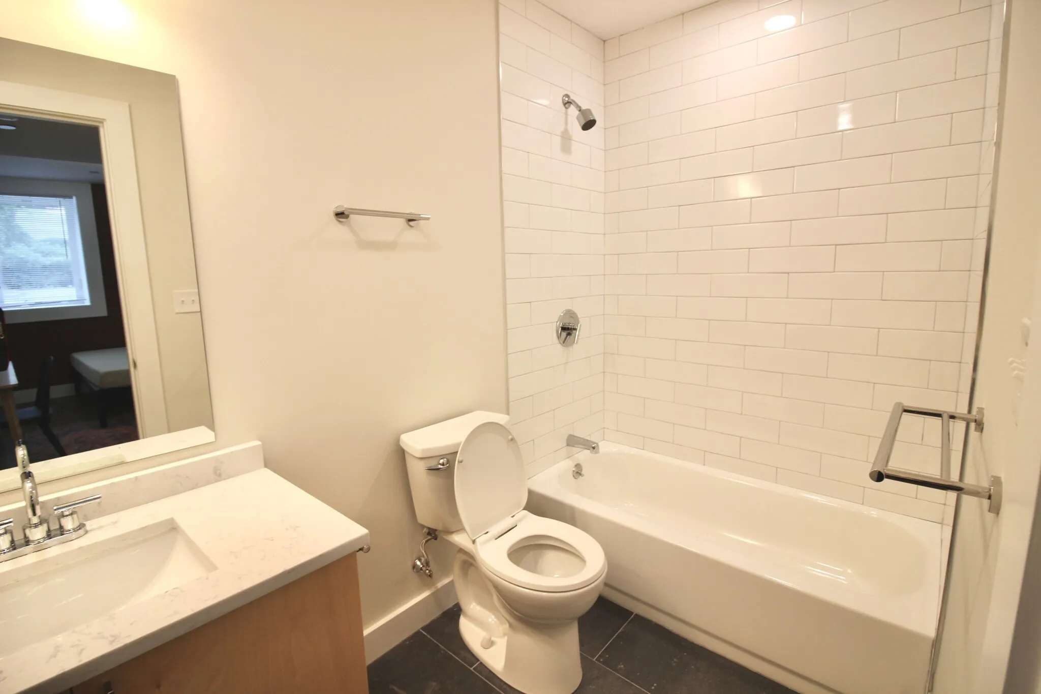 5 bed, 4+ bath apartment for rent at 843 Columbia Rd Unit 1, Dorchester — photo 31 of 33