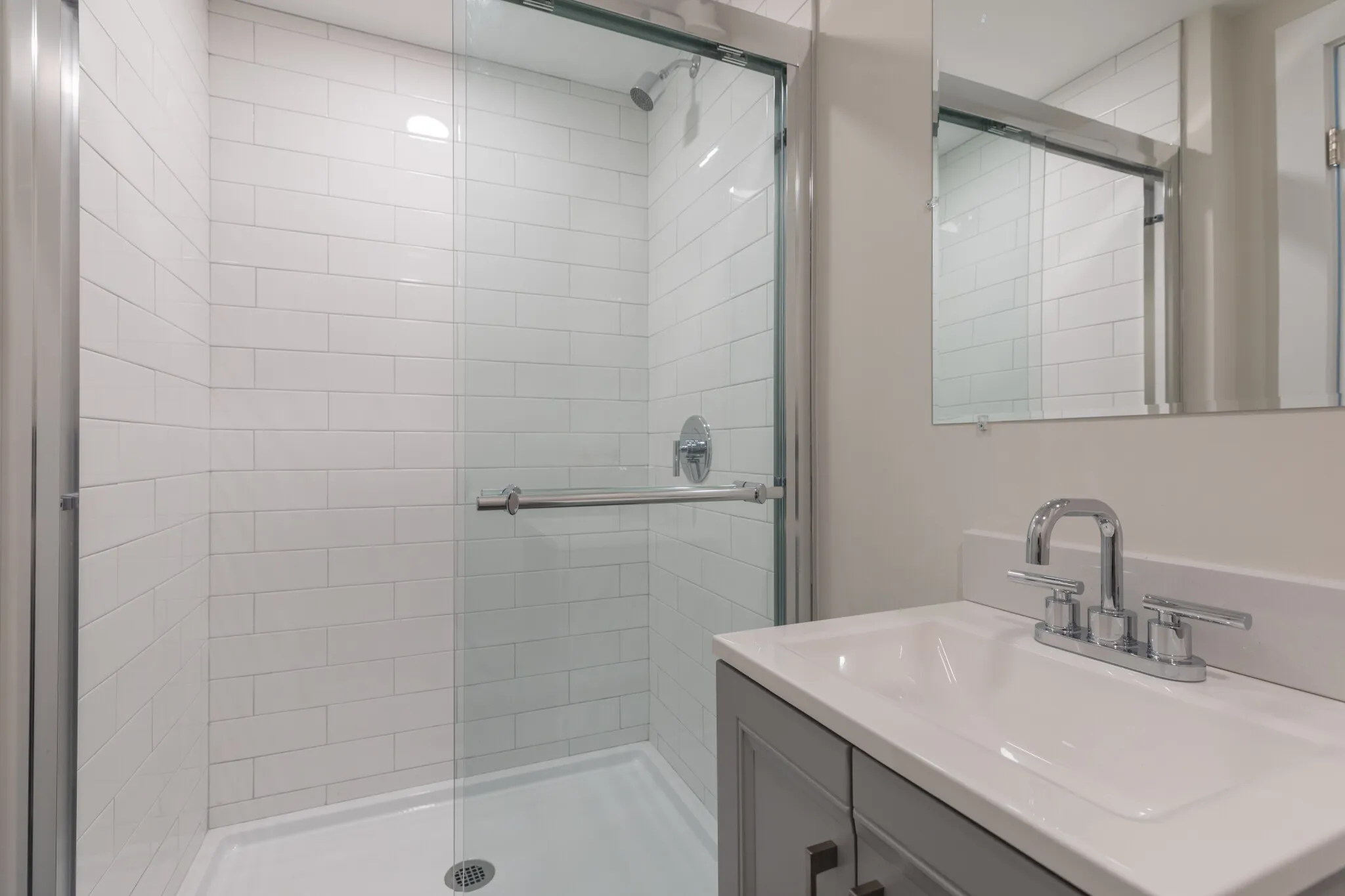 5 bed, 4+ bath apartment for rent at 843 Columbia Rd Unit 1, Dorchester — photo 14 of 33
