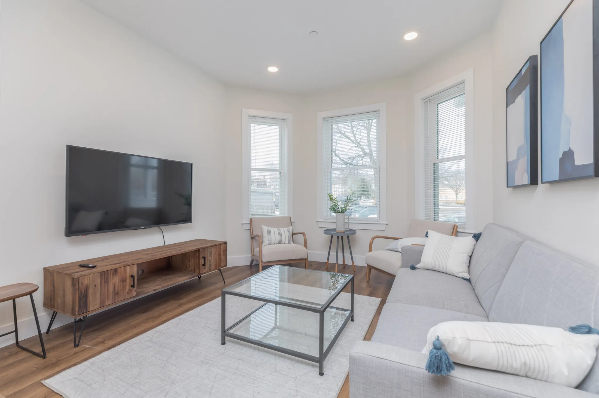 5 bed, 4+ bath apartment for rent at 843 Columbia Rd Unit 1, Dorchester — photo 21 of 33
