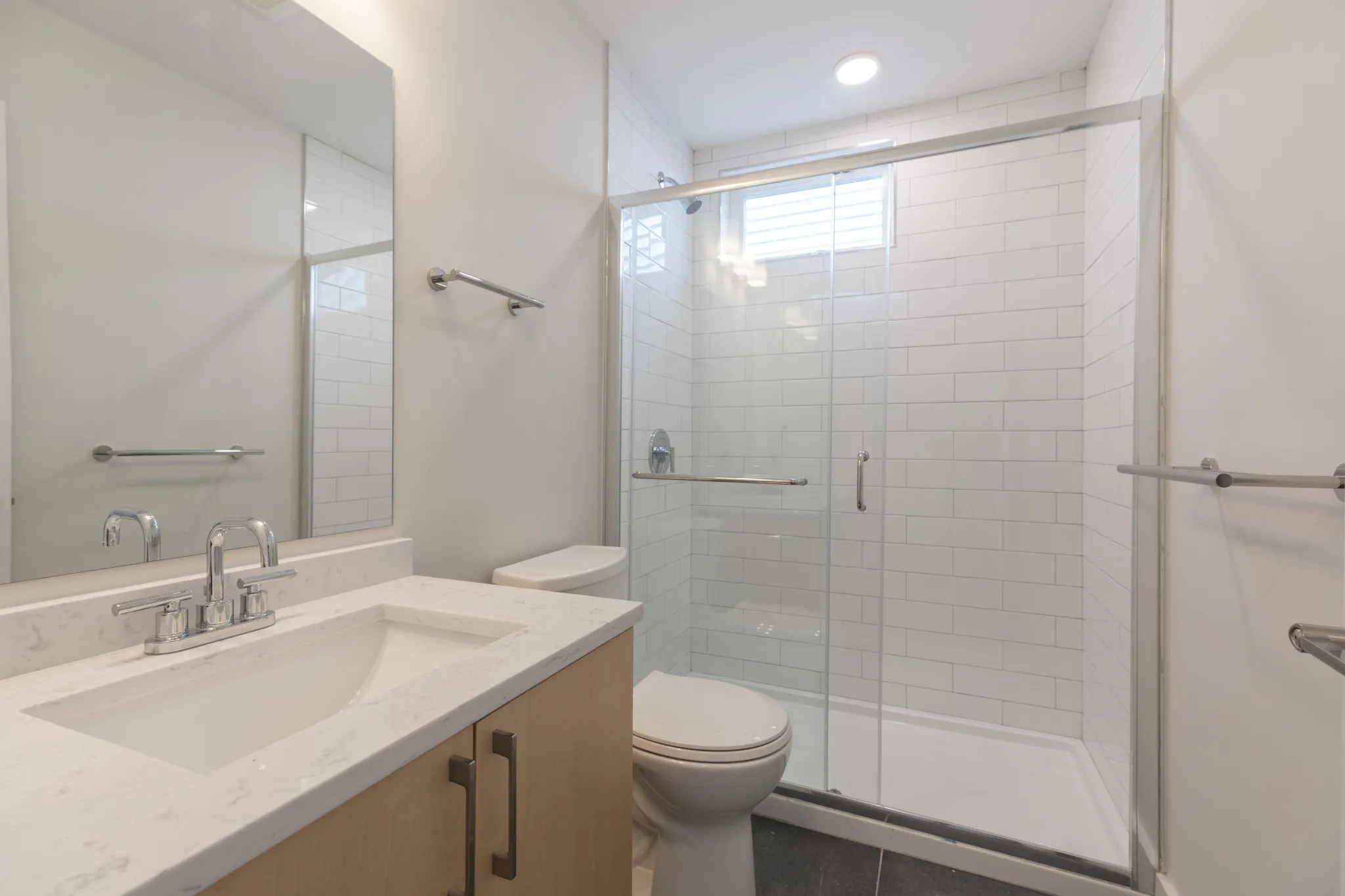3 bed, 2 bath apartment for rent at 843 Columbia Rd Unit 2, Dorchester — photo 2 of 10