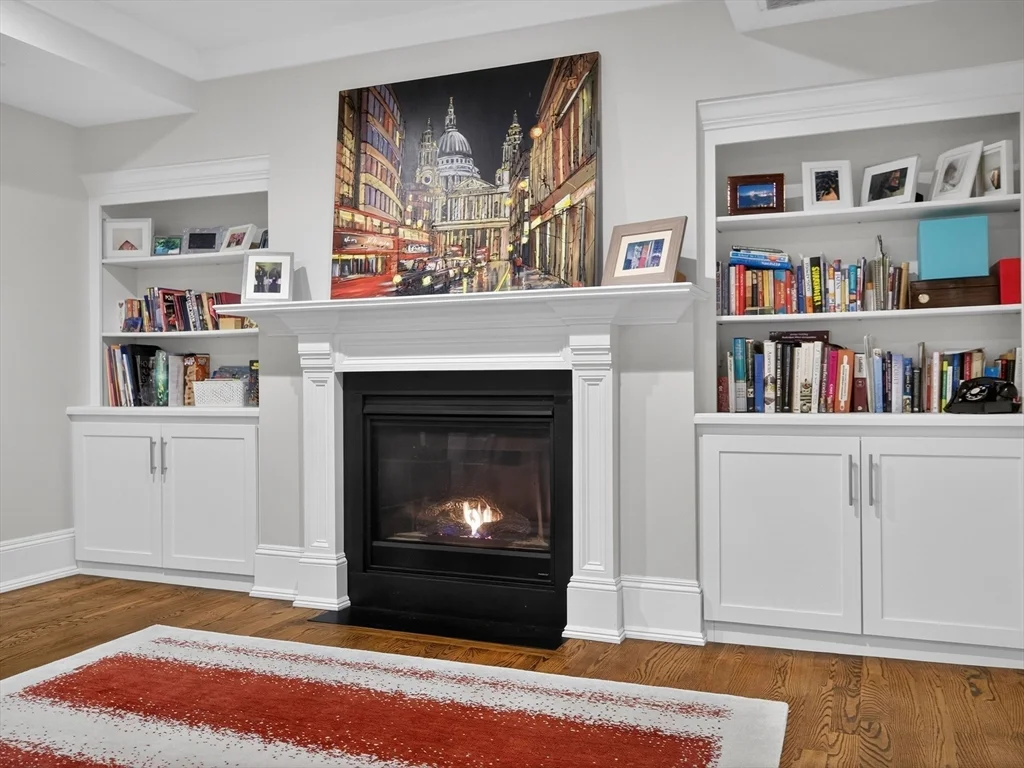 3 bed, 3 bath apartment for rent at 844 E 4th St Unit 2, South Boston — photo 13 of 14