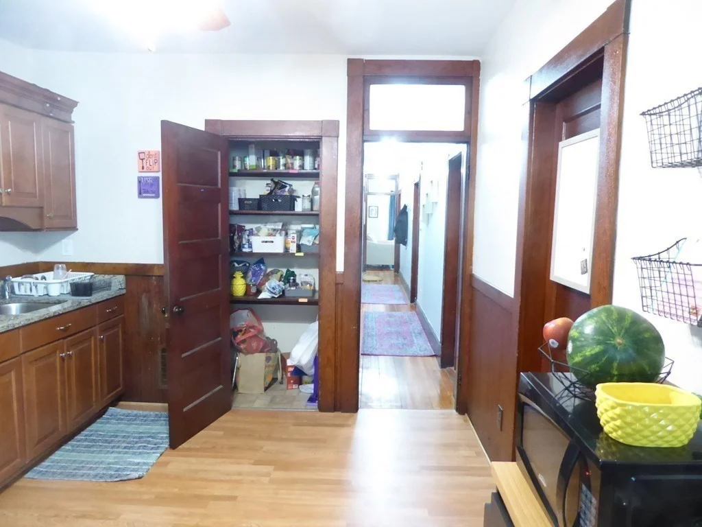 3 bed, 1 bath apartment for rent at 844 East Fifth St Unit 2, South Boston — photo 2 of 8