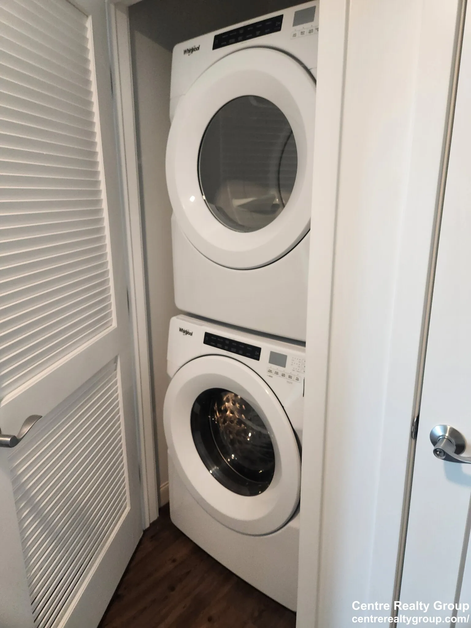 2 bed, 2 bath apartment for rent at 845 Washington St Unit 1, Newtonville — photo 4 of 13