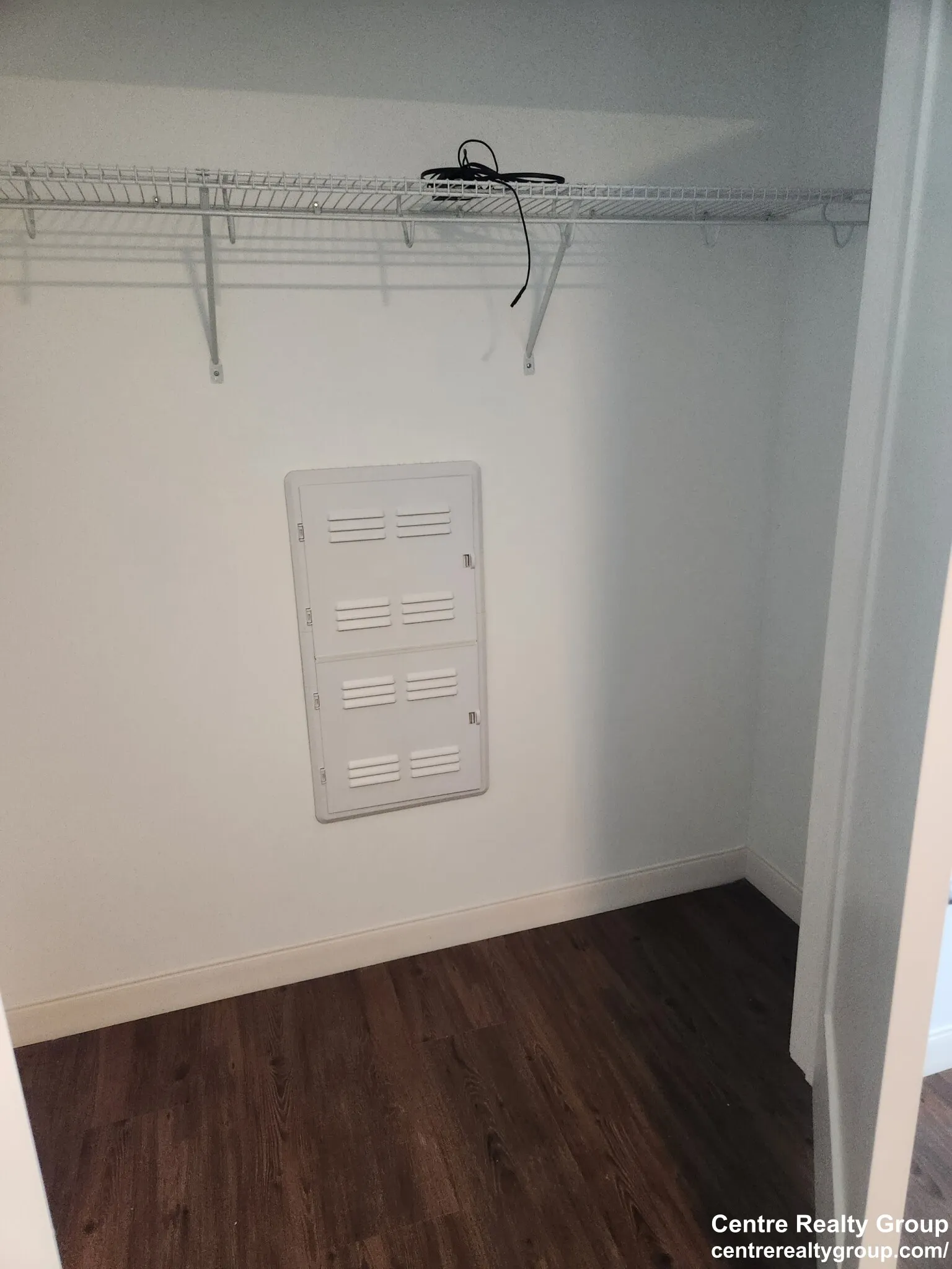 2 bed, 2 bath apartment for rent at 845 Washington St Unit 1, Newtonville — photo 3 of 13