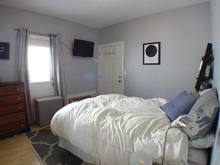 1 bed, 1 bath apartment for rent at 846 Dorchester Ave Unit 3, Dorchester — photo 5 of 6