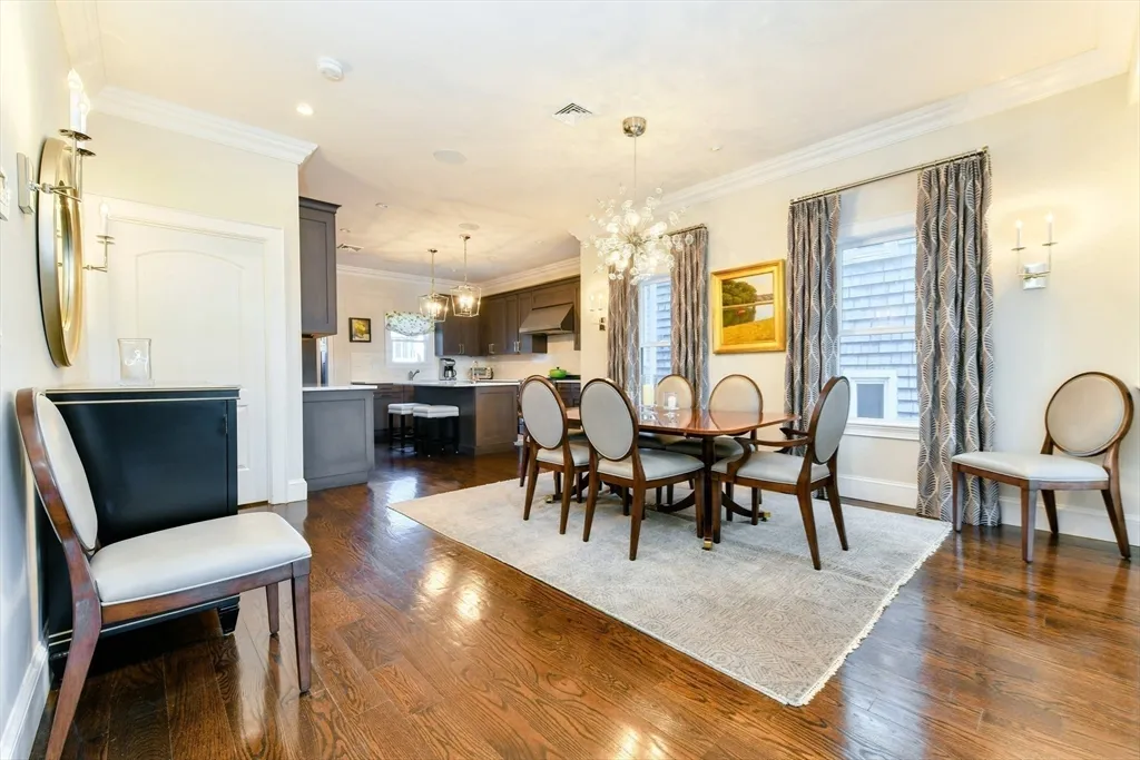 4 bed, 3 bath apartment for rent at 846 East Broadway Unit 2, South Boston — photo 5 of 38