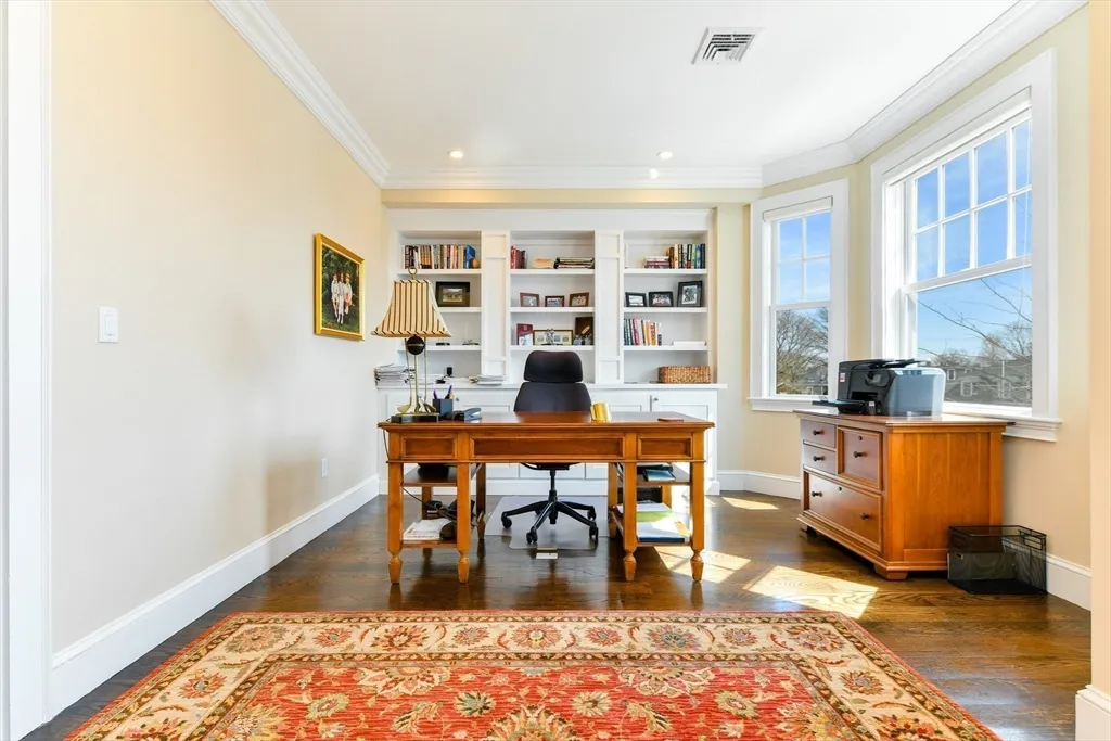 4 bed, 3 bath apartment for rent at 846 East Broadway Unit 2, South Boston — photo 28 of 38