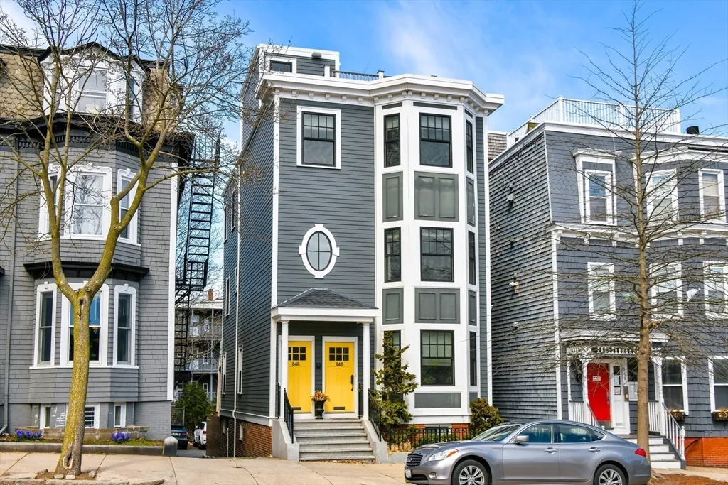 4 bed, 3 bath apartment for rent at 846 East Broadway Unit 2, South Boston — photo 32 of 38