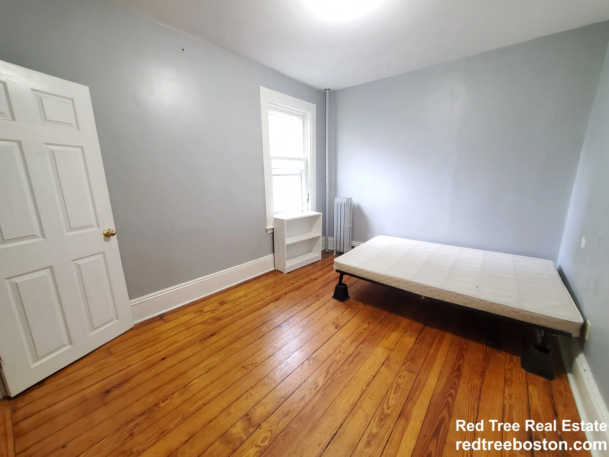 4 bed, 1 bath apartment for rent at 846 Huntington Ave Unit 3, Mission Hill — photo 8 of 14