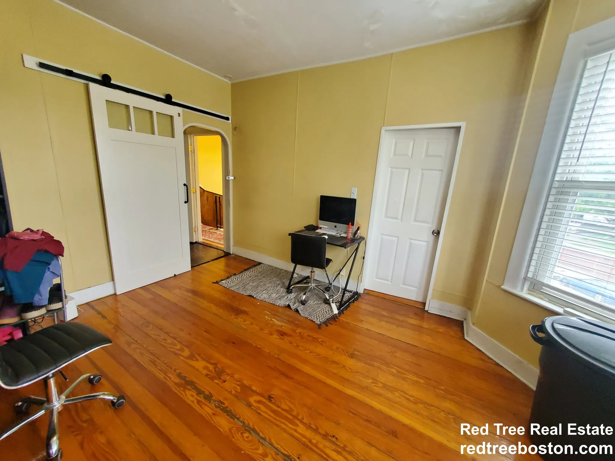 4 bed, 1 bath apartment for rent at 846 Huntington Ave Unit 3, Mission Hill — photo 7 of 14