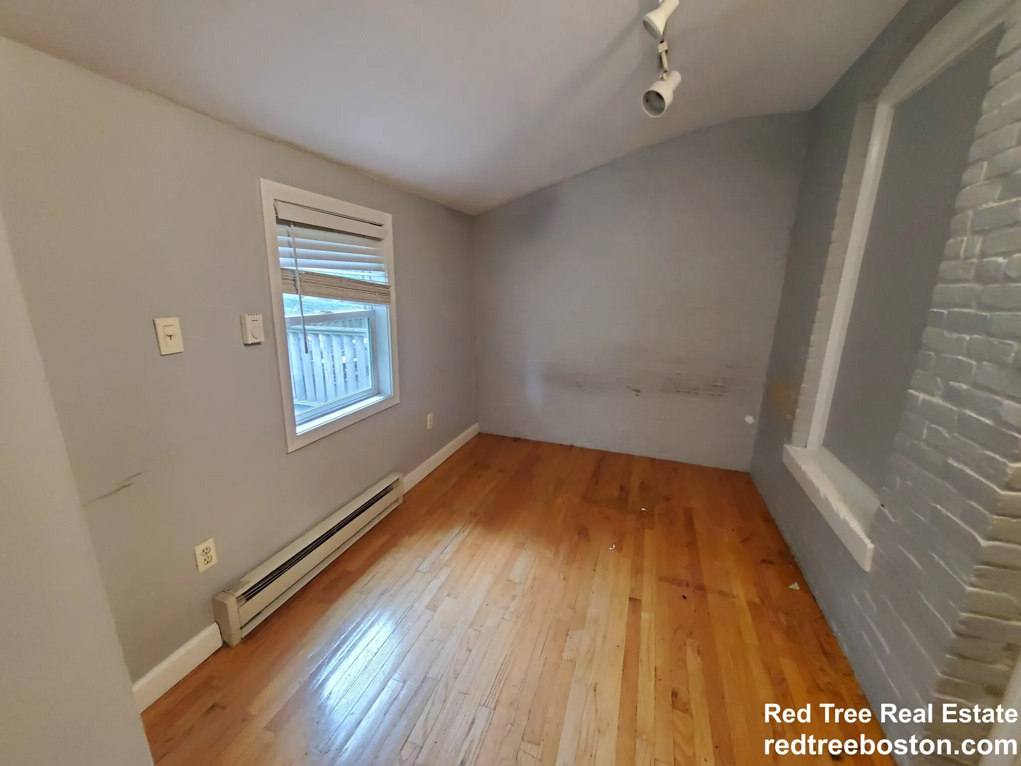 4 bed, 1 bath apartment for rent at 846 Huntington Ave Unit 3, Mission Hill — photo 10 of 14