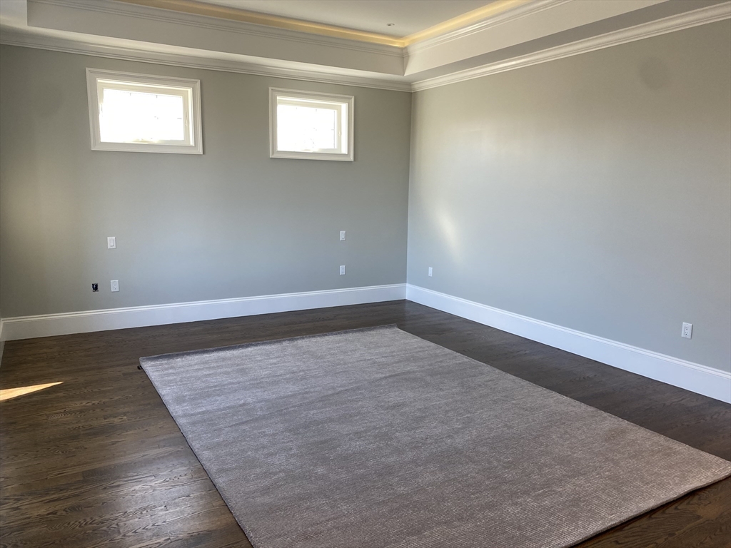 3 bed, 2 bath apartment for rent at 846 Main St Unit 4, Winchester — photo 7 of 18