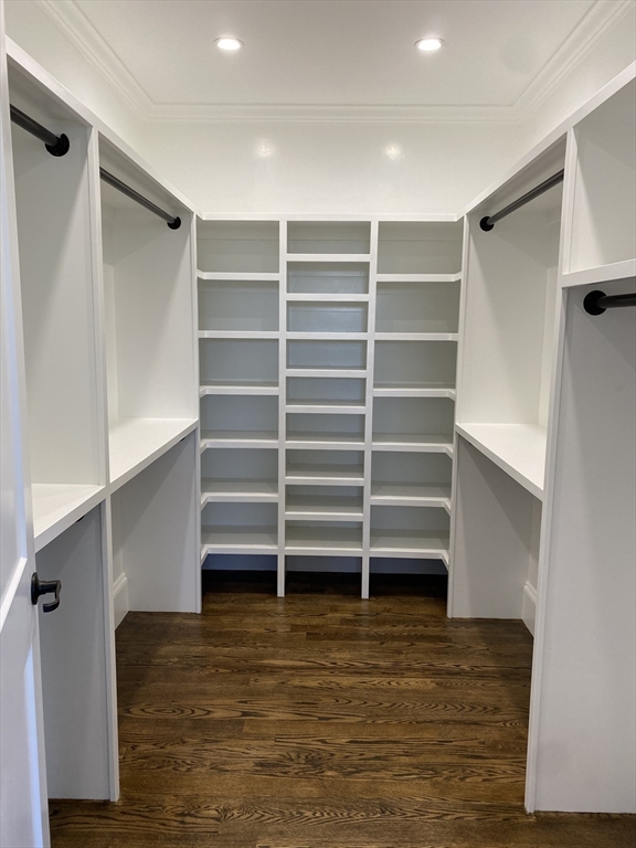 3 bed, 2 bath apartment for rent at 846 Main St Unit 4, Winchester — photo 8 of 18