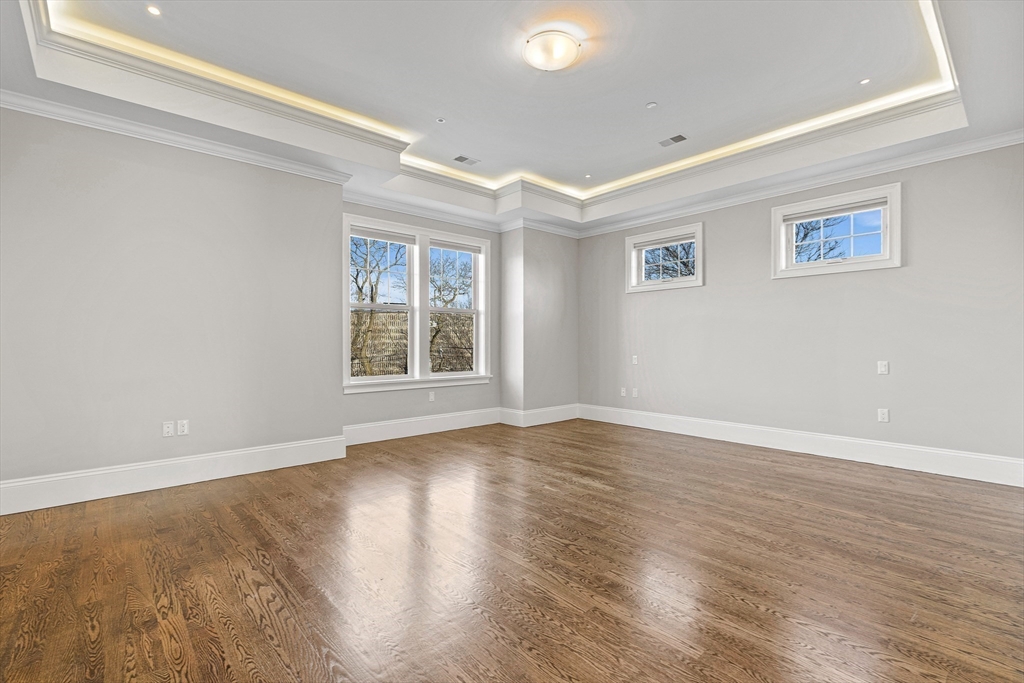 3 bed, 2 bath apartment for rent at 846 Main St Unit III, Winchester — photo 17 of 35
