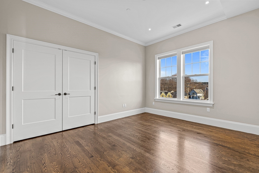3 bed, 2 bath apartment for rent at 846 Main St Unit III, Winchester — photo 27 of 35