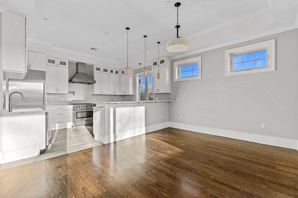 3 bed, 2 bath apartment for rent at 846 Main St Unit IV, Winchester — photo 11 of 36
