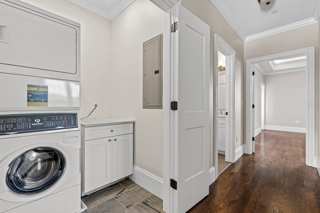 3 bed, 2 bath apartment for rent at 846 Main St Unit IV, Winchester — photo 24 of 36
