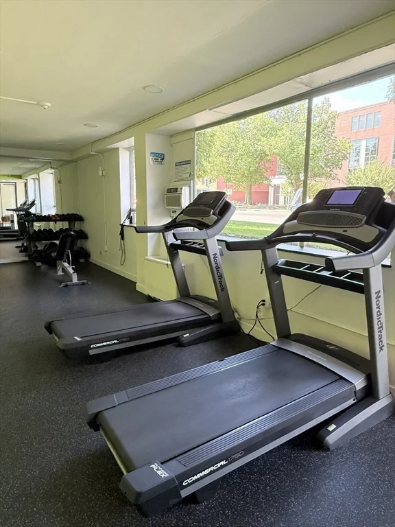 2 bed, 1 bath apartment for rent at 846 Massachusetts Ave Unit 4A, Arlington Heights — photo 14 of 20