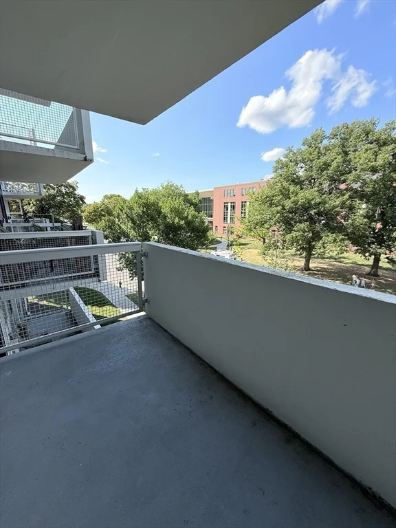 2 bed, 1 bath apartment for rent at 846 Massachusetts Ave Unit 4A, Arlington Heights — photo 6 of 20