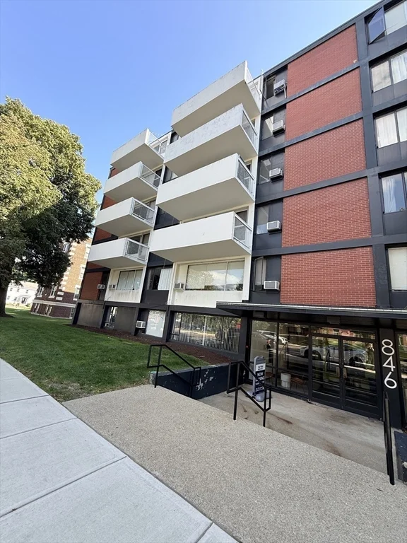 2 bed, 1 bath apartment for rent at 846 Massachusetts Ave Unit 4A, Arlington Heights — photo 20 of 20