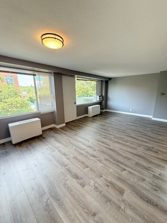 2 bed, 1 bath apartment for rent at 846 Massachusetts Ave Unit 4A, Arlington Heights — photo 3 of 20