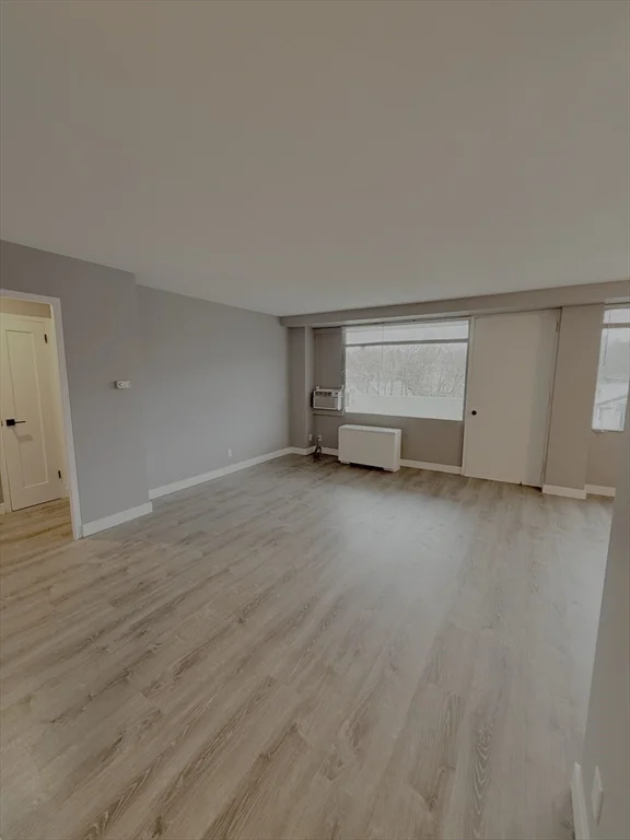 2 bed, 1 bath apartment for rent at 846 Massachusetts Ave Unit 5D, Arlington Heights — photo 7 of 18