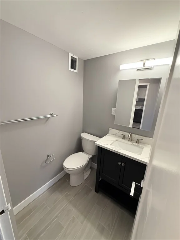 2 bed, 1 bath apartment for rent at 846 Massachusetts Ave Unit 5D, Arlington Heights — photo 12 of 18