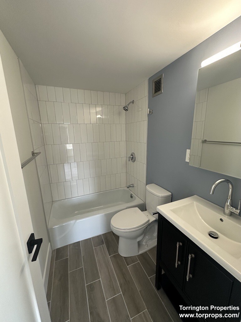 2 bed, 1.5 bath apartment for rent at 846 Massachusetts Ave Unit 6F, Arlington — photo 34 of 44