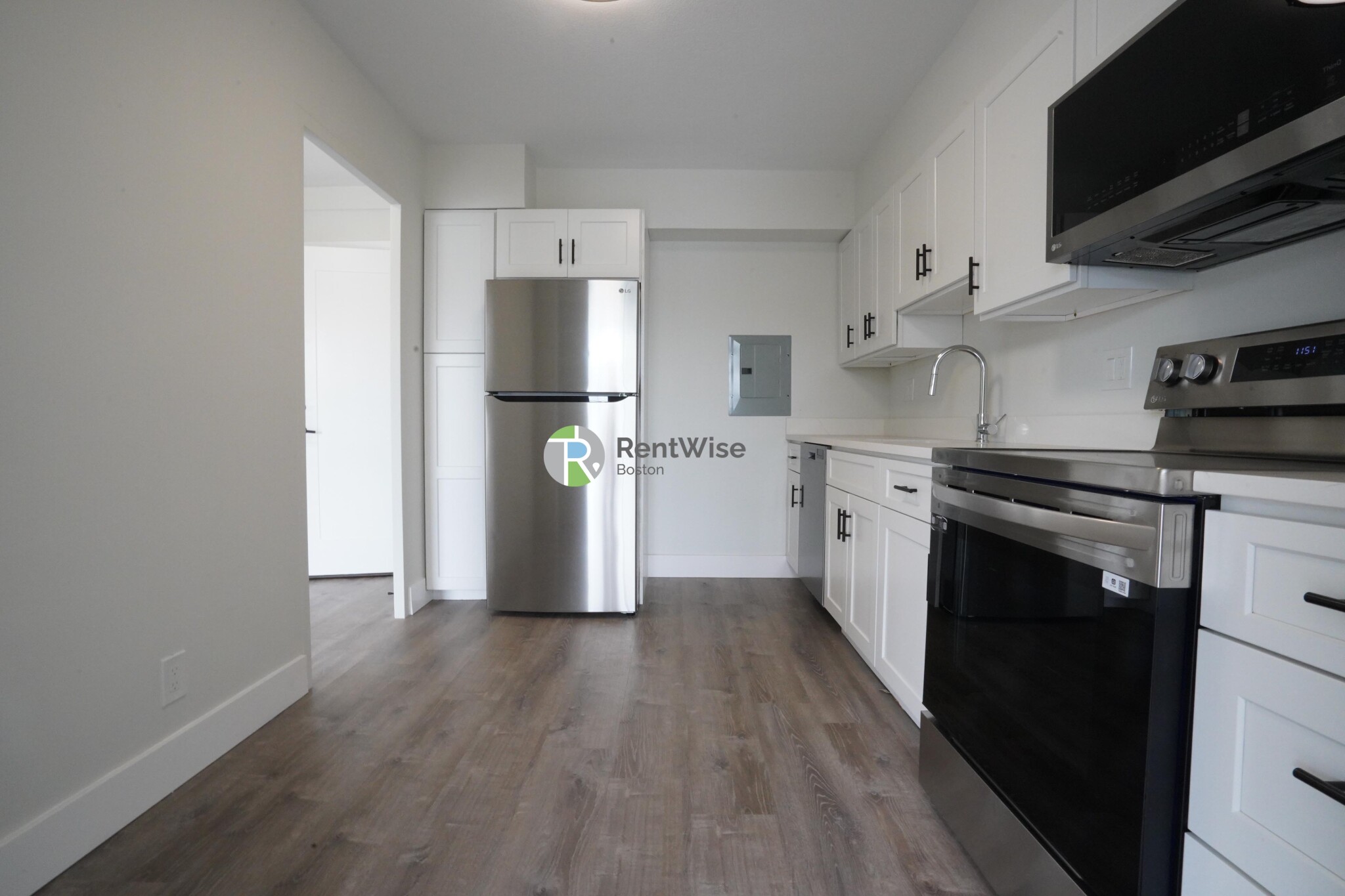 2 bed, 1.5 bath apartment for rent at 846 Massachusetts Ave Unit 6F, Arlington — photo 8 of 44