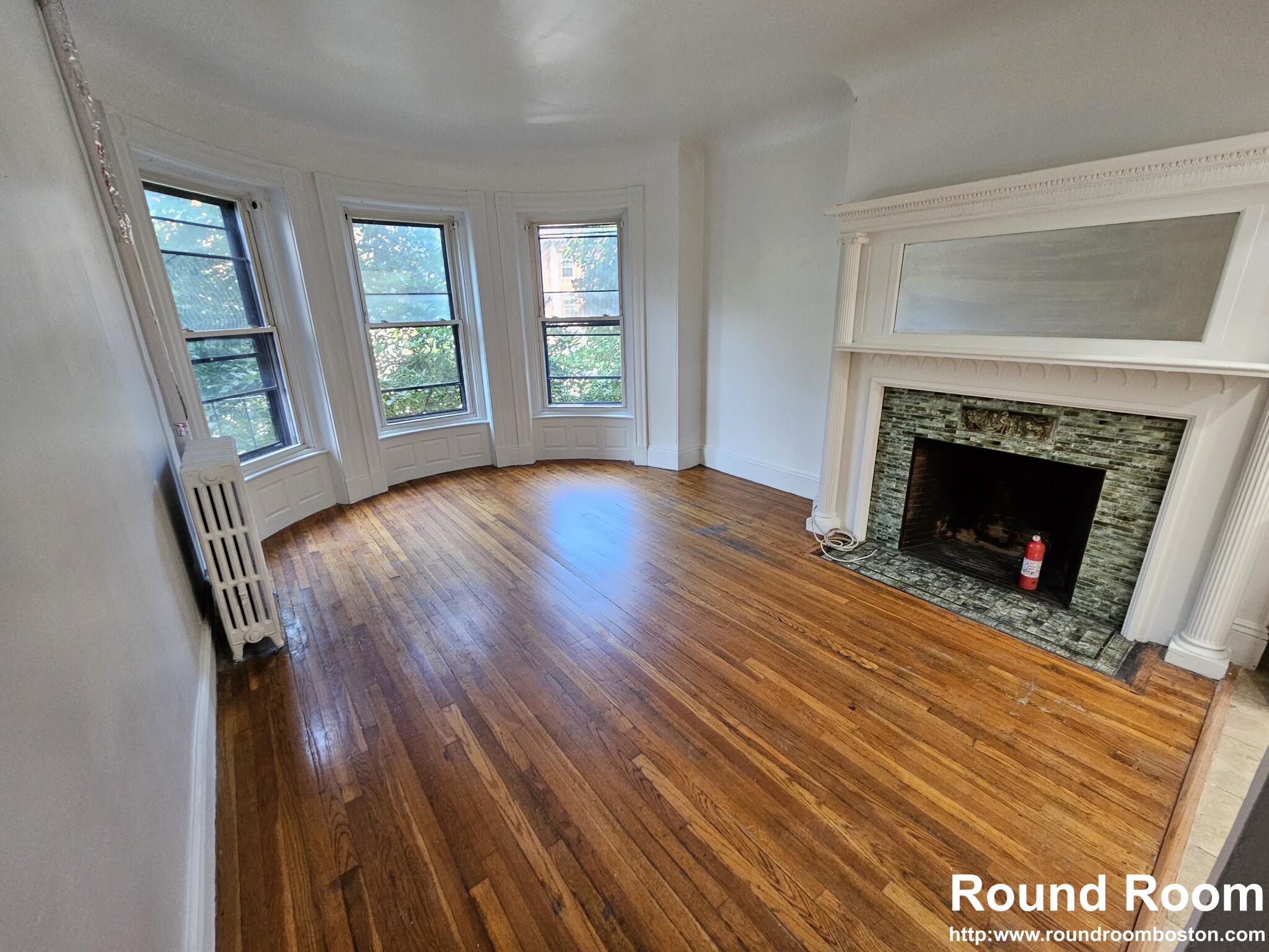 1 bed, 1 bath apartment for rent at 847 Beacon St Unit 3, Fenway — photo 2 of 10