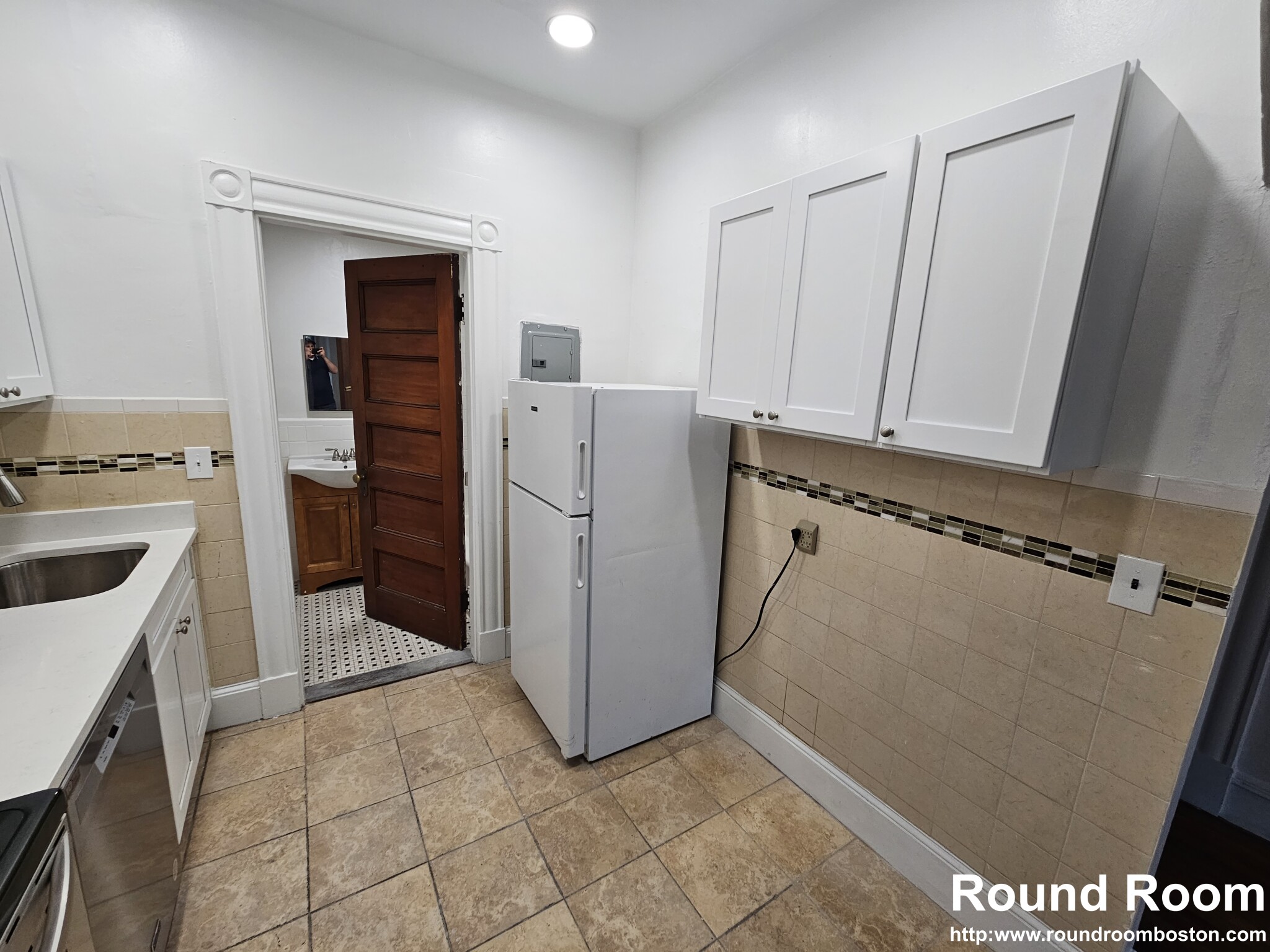 1 bed, 1 bath apartment for rent at 847 Beacon St Unit 3, Fenway — photo 5 of 10