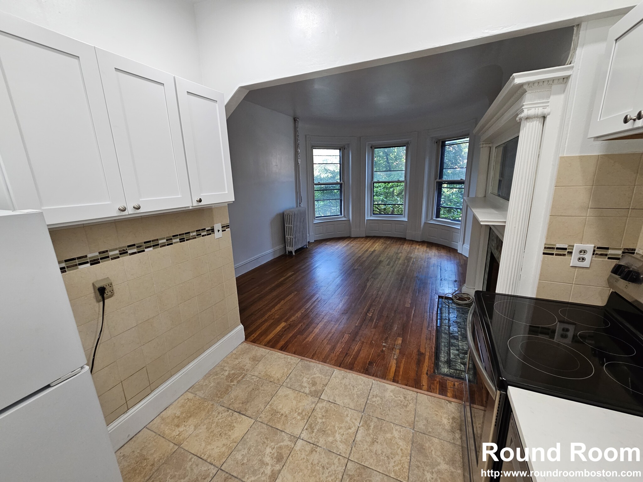 1 bed, 1 bath apartment for rent at 847 Beacon St Unit 3, Fenway — photo 8 of 10