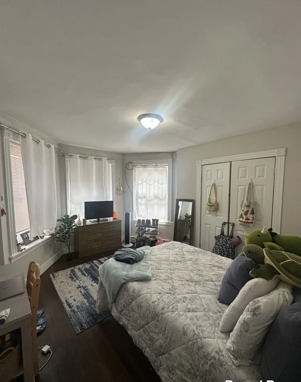 2 bed, 1 bath apartment for rent at 847 Beacon St Unit 9, Fenway — photo 10 of 10