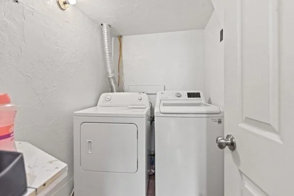 1 bed, 1 bath apartment for rent at 847 Pearl St Unit 2, Brockton — photo 9 of 9