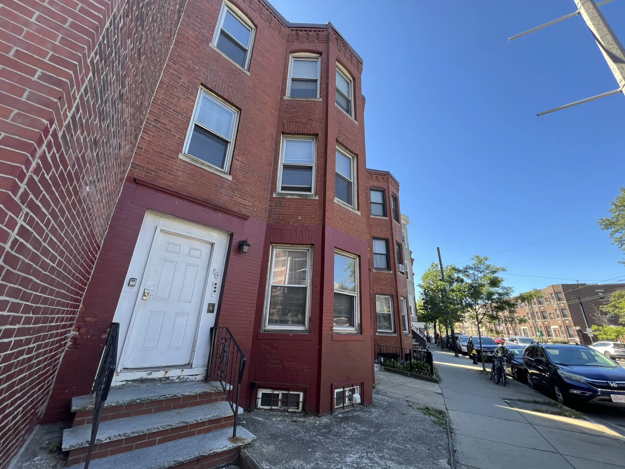 3 bed, 1 bath apartment for rent at 848 Huntington Ave Unit 3, Mission Hill — photo 18 of 21