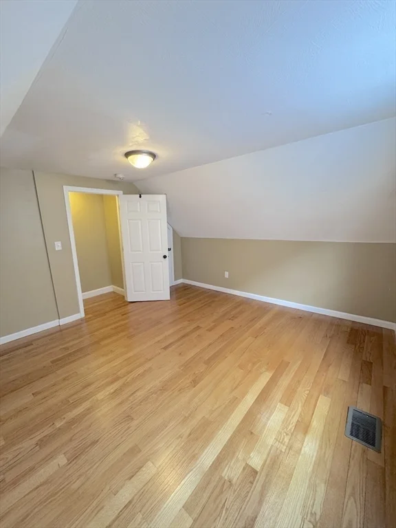 4 bed, 1 bath apartment for rent at 848 Main St Unit 848, Winchester — photo 23 of 25