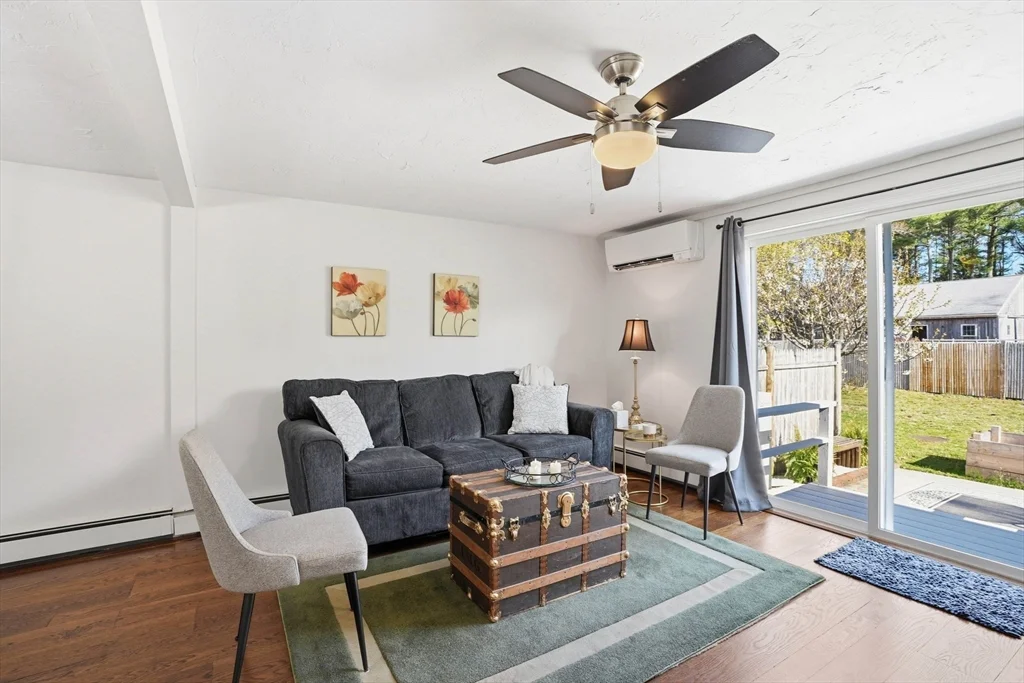 2 bed, 1 bath apartment for rent at 848 Plain St Unit 32, Marshfield — photo 7 of 18