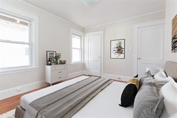 2 bed, 1 bath apartment for rent at 848 South Unit 2, Roslindale — photo 5 of 11