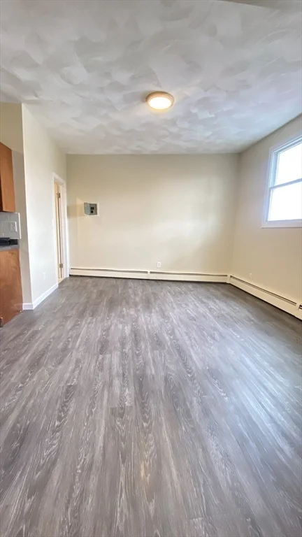 1 bed, 1 bath apartment for rent at 848 Western Ave Unit U2R, Lynn — photo 7 of 9