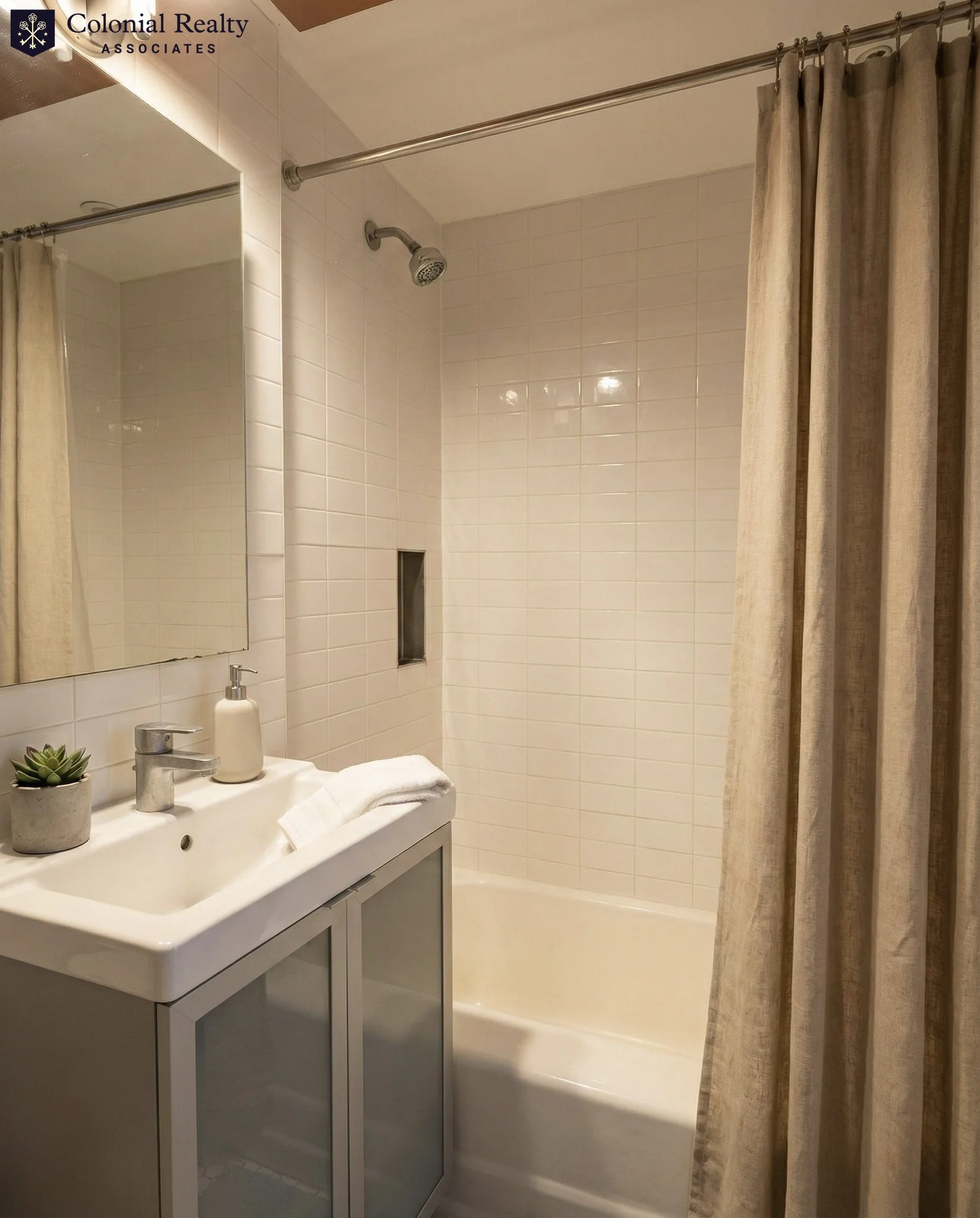 1 bed, 1 bath apartment for rent at 849 Beacon St Unit 2, Fenway — photo 5 of 7