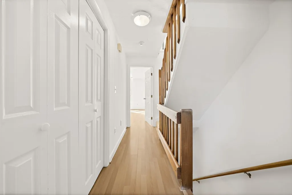 2 bed, 2 bath apartment for rent at 849 Boston Post Rd, E Unit 10D, Marlborough — photo 17 of 39