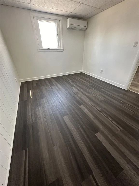 1 bed, 1 bath apartment for rent at 85-87 Lakeview Unit 2, Lowell — photo 7 of 9