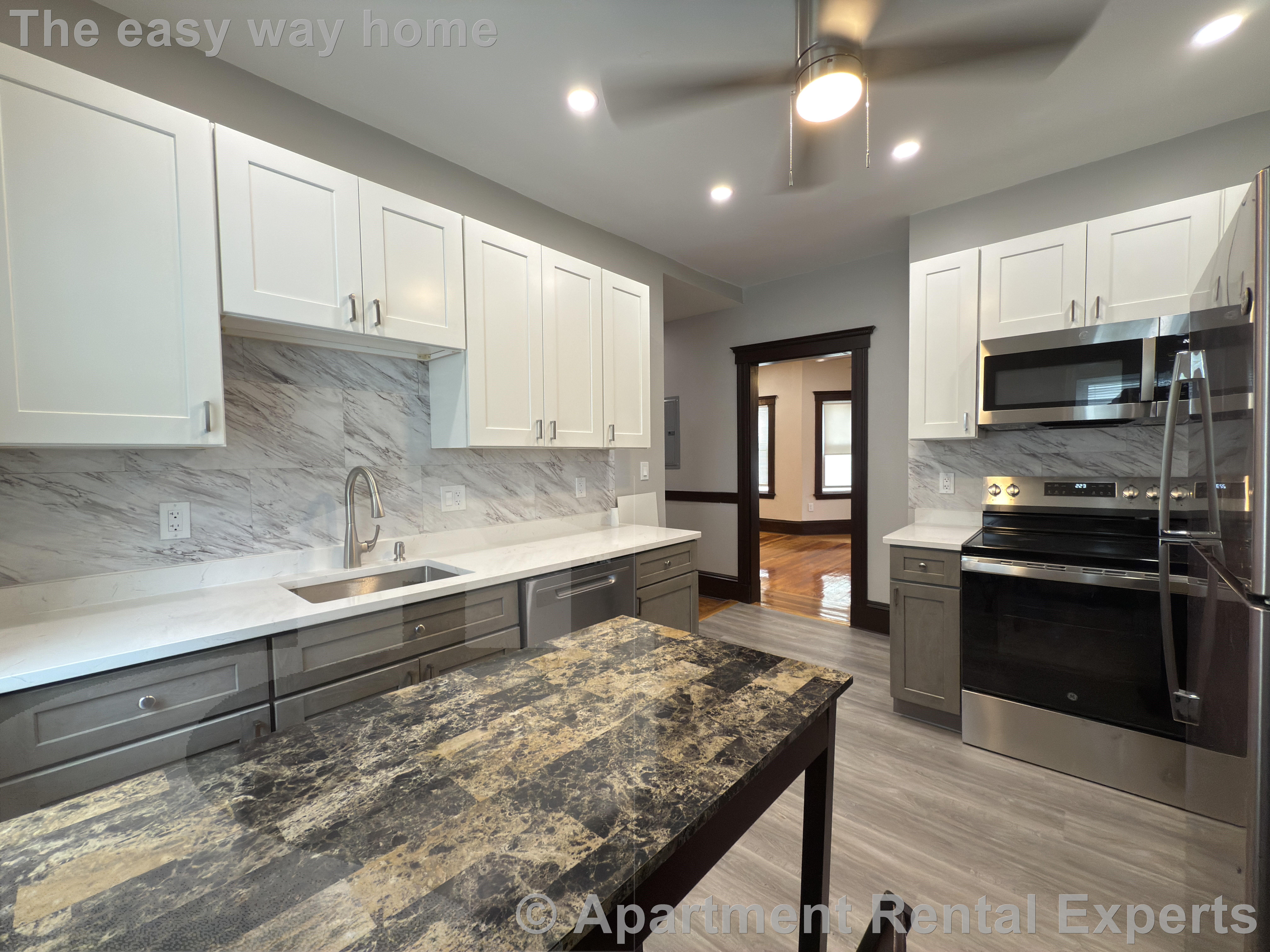 3 bed, 1 bath apartment for rent at 85 Albion St, Magoun Square — photo 1 of 20