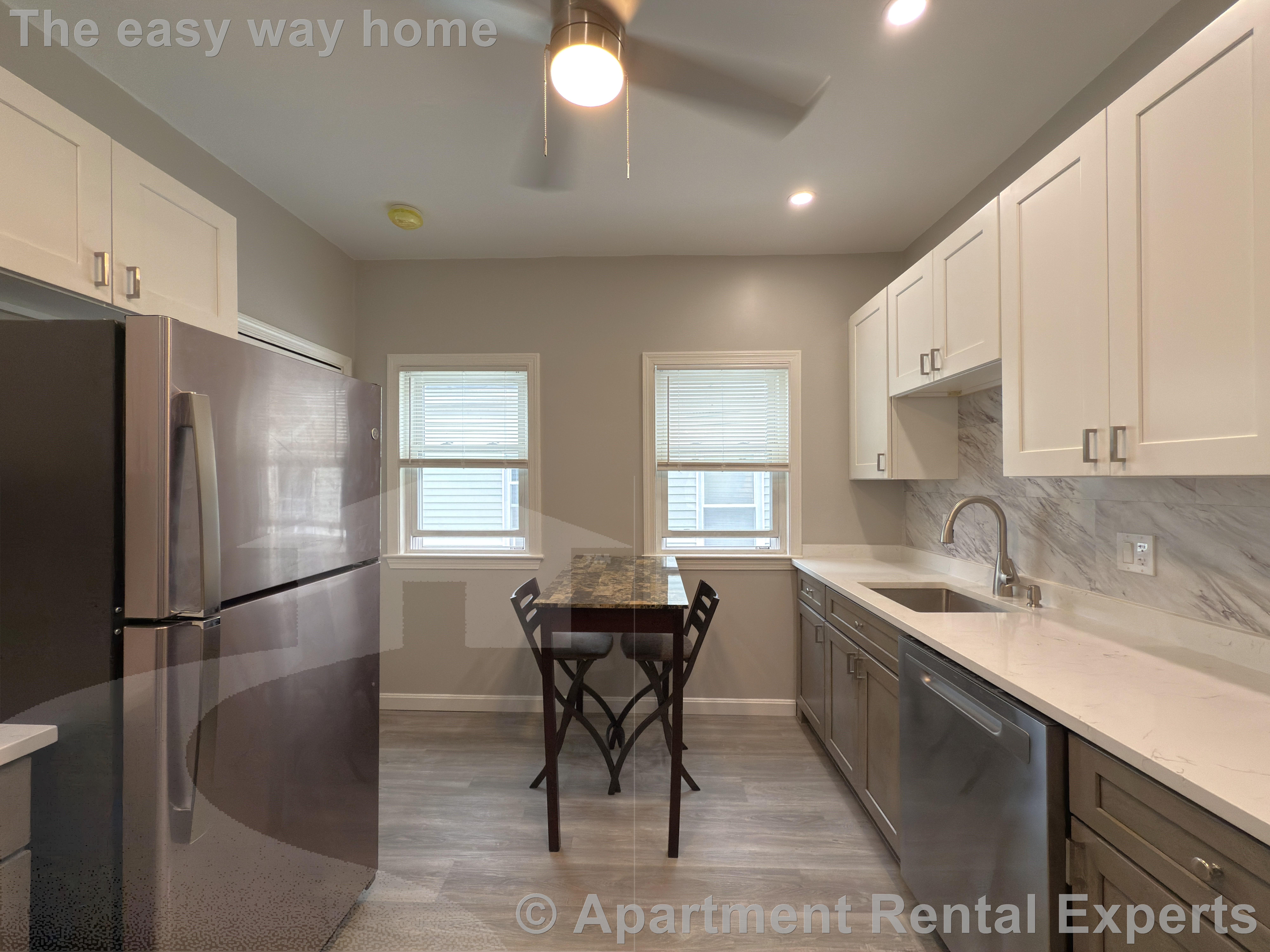 3 bed, 1 bath apartment for rent at 85 Albion St, Magoun Square — photo 4 of 20