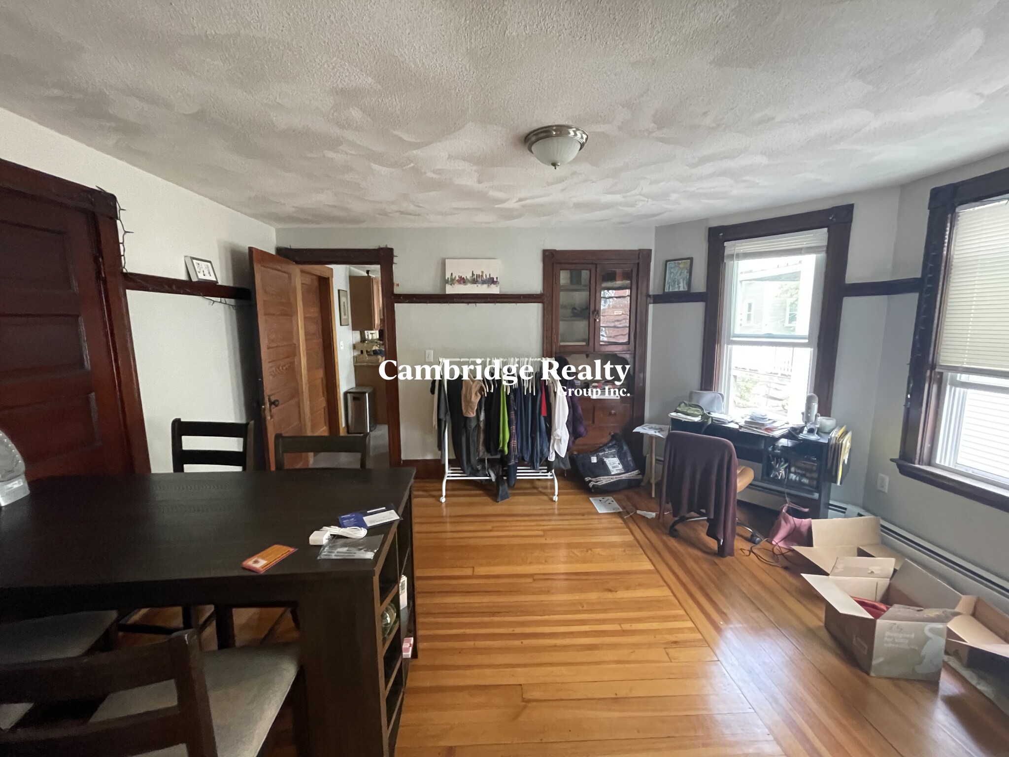 3 bed, 1 bath apartment for rent at 85 Beacon St Unit 2, Ward Two — photo 3 of 7