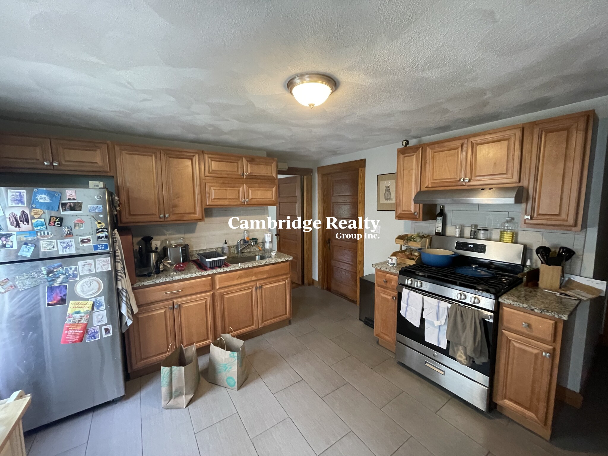 3 bed, 1 bath apartment for rent at 85 Beacon St Unit 2, Ward Two — photo 1 of 7