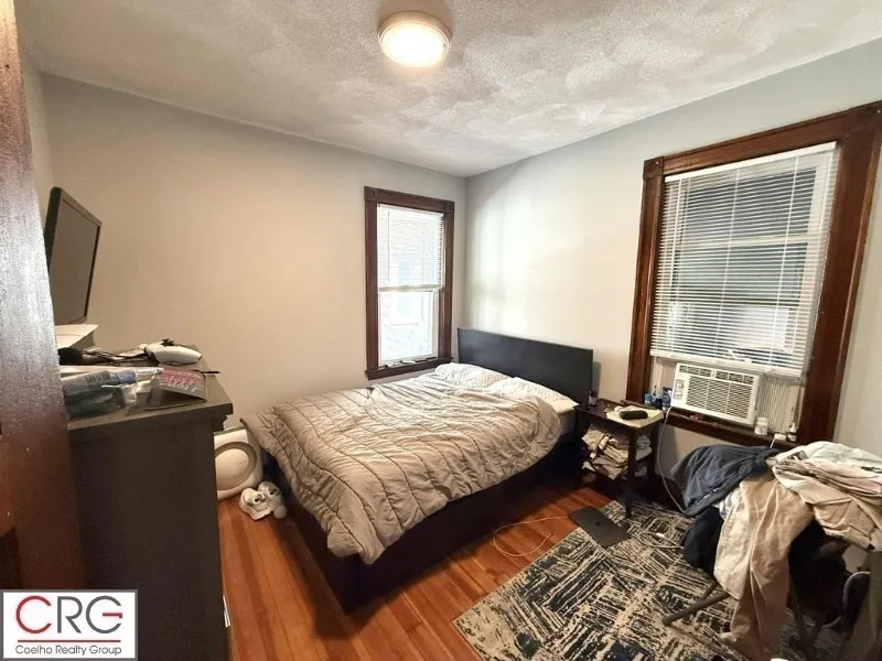 3 bed, 1 bath apartment for rent at 85 Beacon St Unit 3, Ward Two — photo 15 of 25